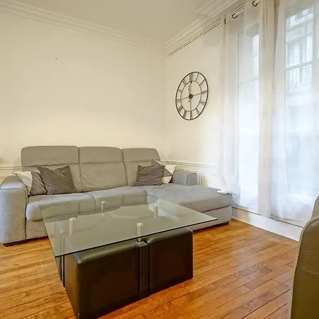 Cosy Apt Near Batignolles And Montmartre Appartamento